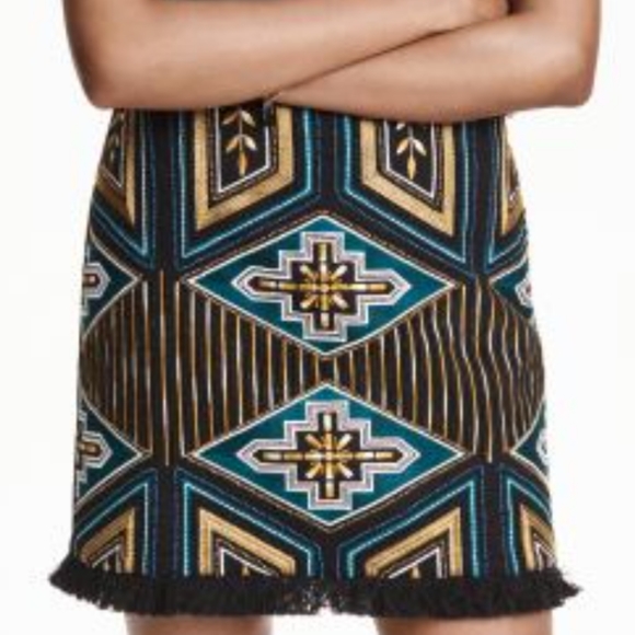 Size 4 H&M beaded fringed mini skirt - Picture 7 of 12
